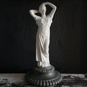 Vintage Grand Tour Neoclassical Plaster Goddess Figure Decorative Base (2 of 2)